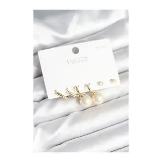 Gold Renk Pirinç 925 Ayar Gümüş Çivili Kadın Küpe Seti