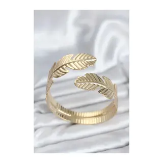 Yaprak Model Gold Renk Kadın Bileklik