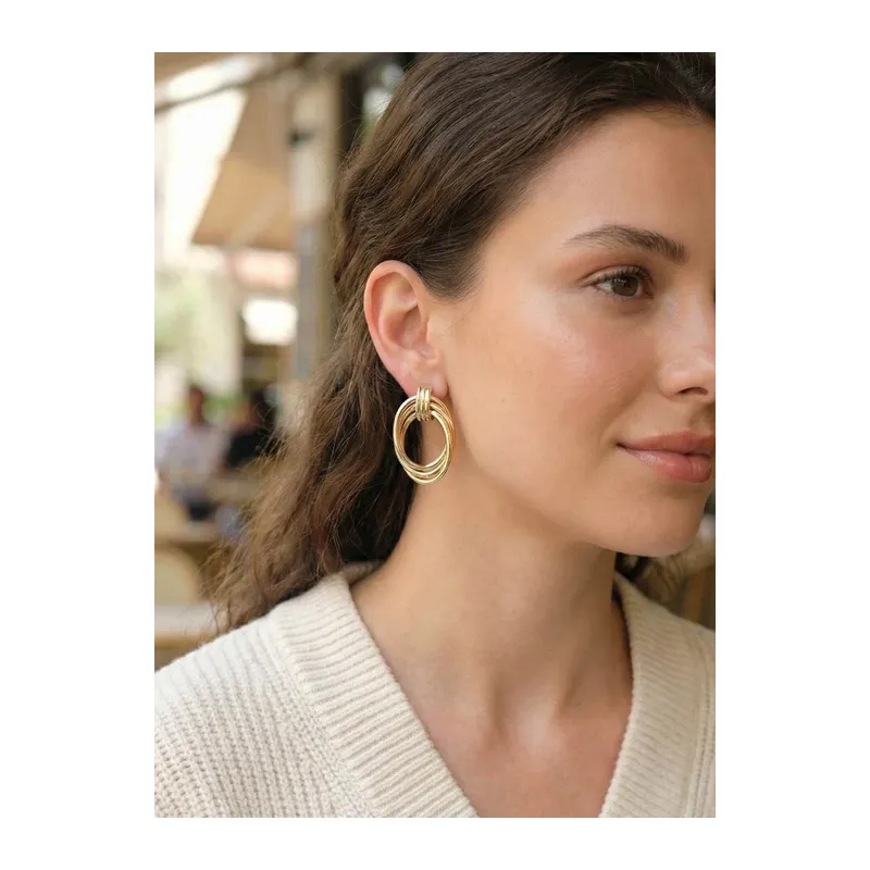 Pirinç Gold Renk Damla Model Vintage Kadın Küpe