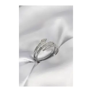 Yılan Model Gümüş Renk Zirkon Taşlı Kadın Yüzük