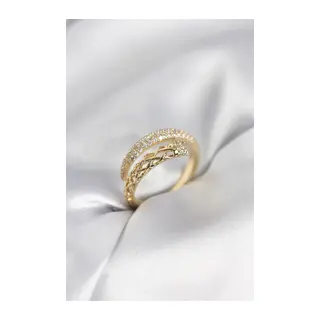 Gold Renk Zirkon Taşlı Sarmal Kadın Yüzük
