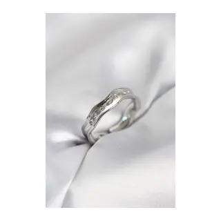 Gümüş Renk Su Damlası Model Zirkon Taşlı Kadın Yüzük