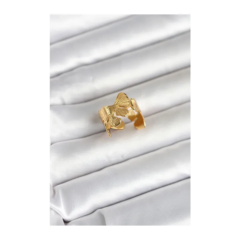 316L Çelik Gold Renk Lotus Model Kadın Yüzük