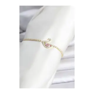 Pirinç Gold Renk Zirkon Taşlı Swan Model Su Yolu Kadın Bileklik