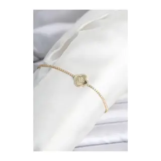Pirinç Gold Renk Zirkon Taşlı Yonca Model Su Yolu Kadın Bileklik