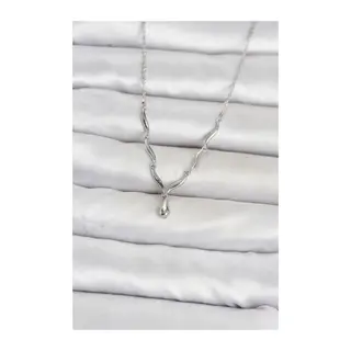 Pirinç Gümüş Renk Damla Model Kadın Kolye