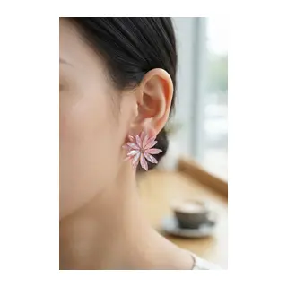 Lotus Model Pembe Renk Kristal Taşlı Kadın Küpe