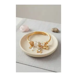 Tavşan Model Gold Renk Beyaz Charmlı Bileklik