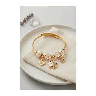 Balık Charmlı Beyaz Renk Gold Bileklik