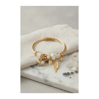 Beyaz Kelebek Model Charmlı Bileklik