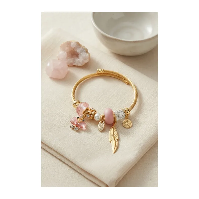 Pembe Kelebek Model Charmlı Bileklik