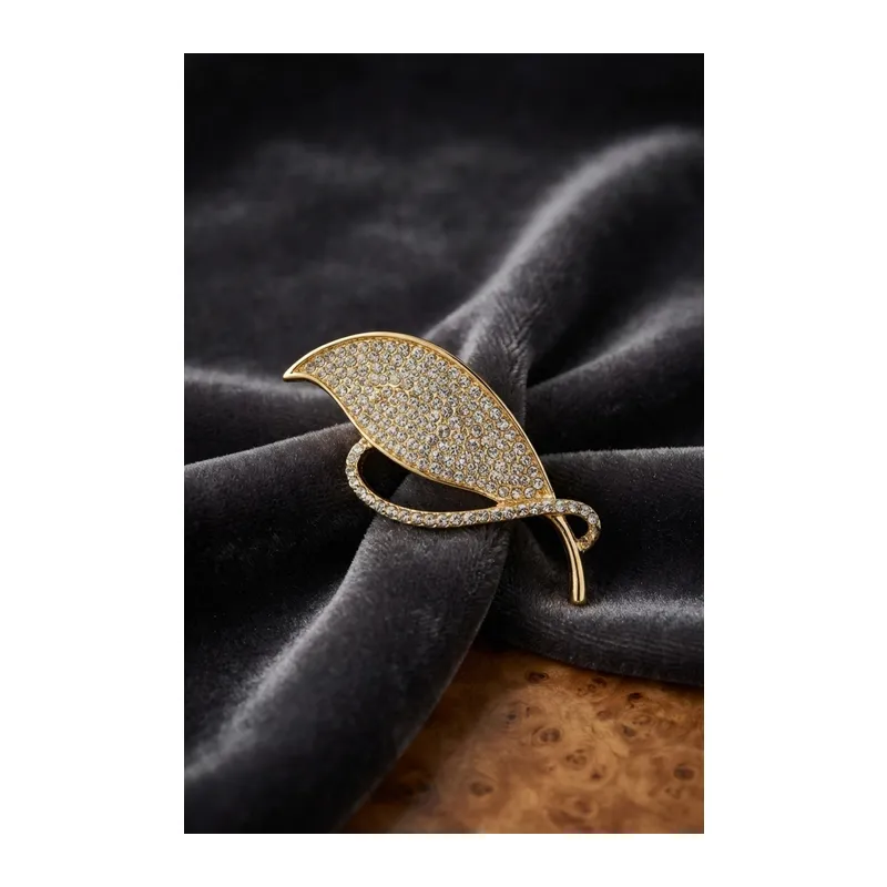 Gold Renk Zirkon Taşlı Yaprak Model Broş