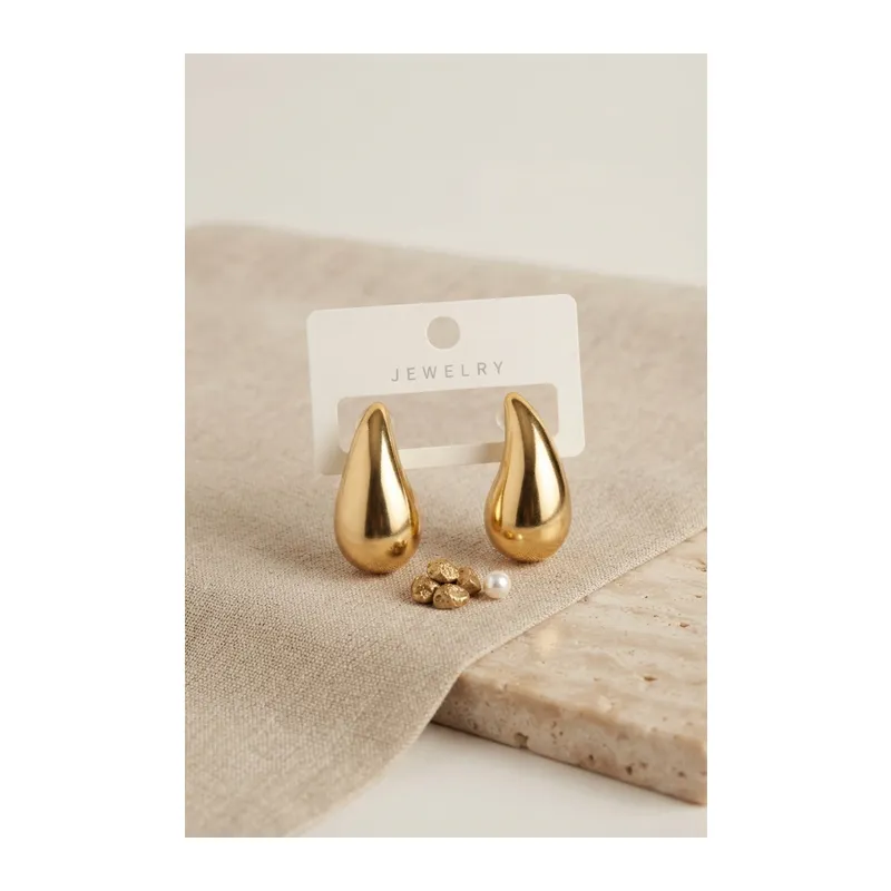 Gold Renk Damla Küpe 30 mm