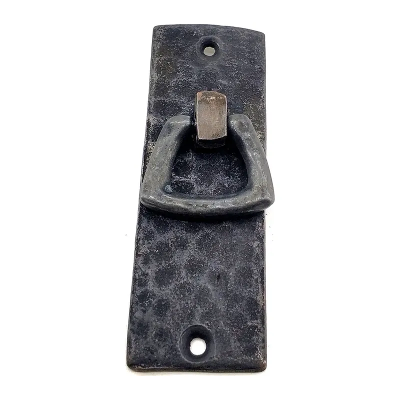Antika Tarz Dekoratif Pirinç Dik Dövme Mobilya Kulbu - 90x31 Mm, Oksit