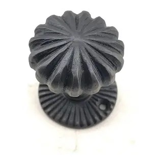 Antika Tarz Dekoratif Pirinç Açarlı Kapı Babası - 50mm, Oksit