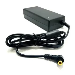 12V 5.5*3.0 İĞNE UÇLU ADAPTÖR