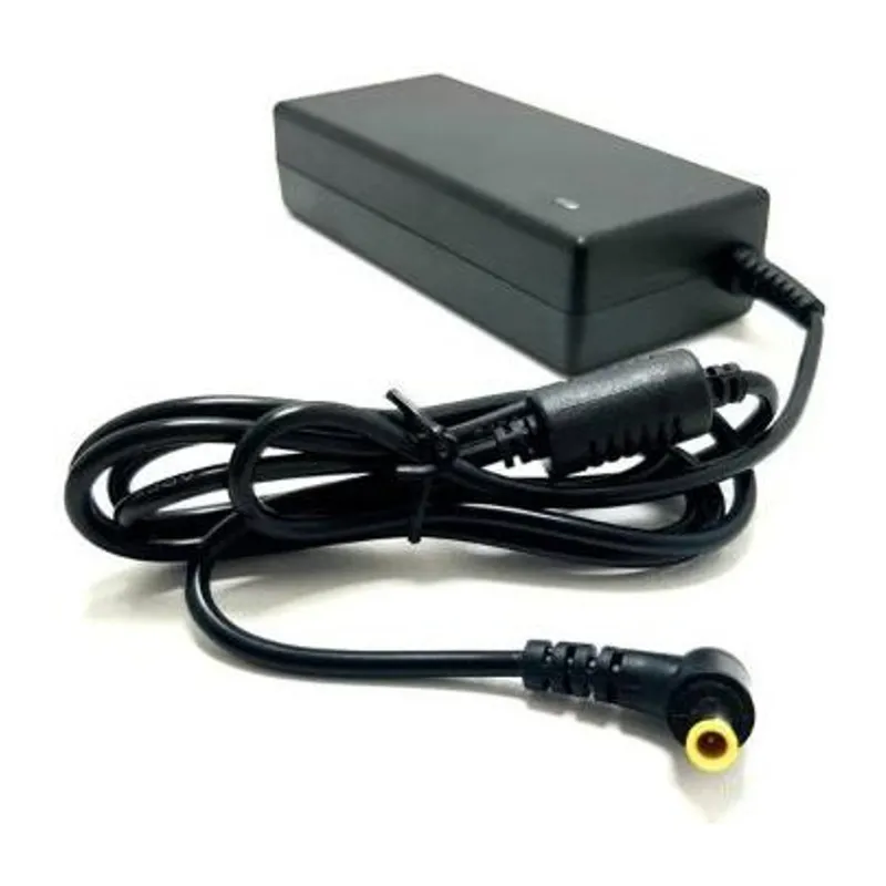 12V 5.5*3.0 İĞNE UÇLU ADAPTÖR