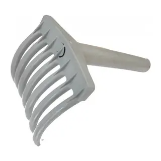 Plastik 7 Taraklı Zeytin Tırmığı