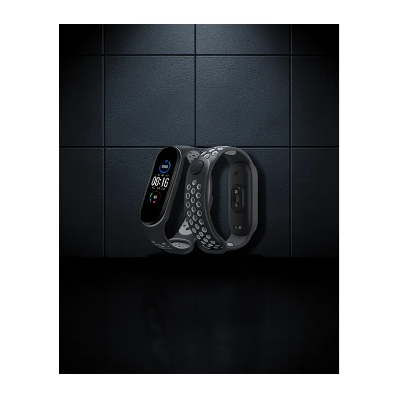 Xiaomi Mi Band 6 Spor Delikli Kordon - Siyah-gri