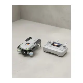 Tek Tuşla Kalkış İniş Özellikli Katlanabilir Drone
