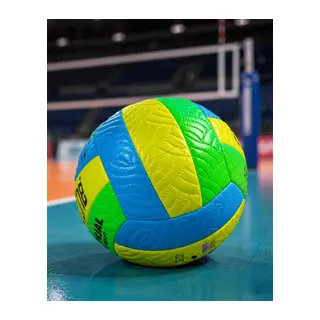 Dayanıklı Voleybol Topu Yumuşak Dokulu Dengeli Sekme Yapısı