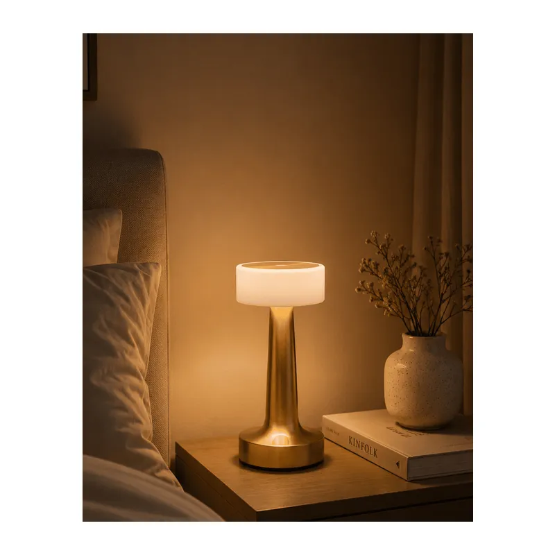 Gold Kare LED Masa Lambası Şarjlı Dimmer Kontrollü Dekoratif Işık