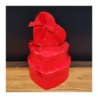 3'lü Kırmızı Kalp Hediye Kutusu
