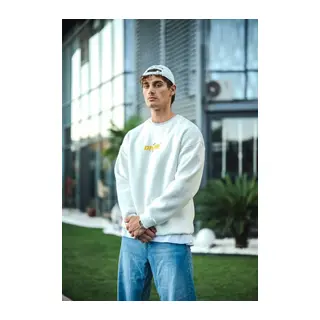 Kışlık Bisiklet Yaka Baskılı SweatShirt - Beyaz