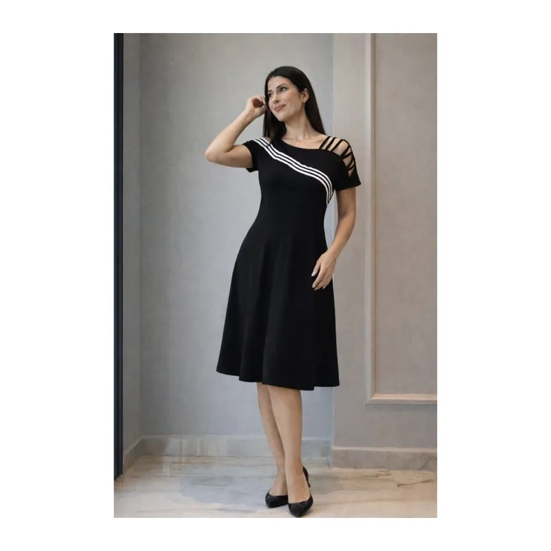 Kadın Kısa Kollu Omuzlardan Açık şerit Detaylı Midi Viskon Elbise
