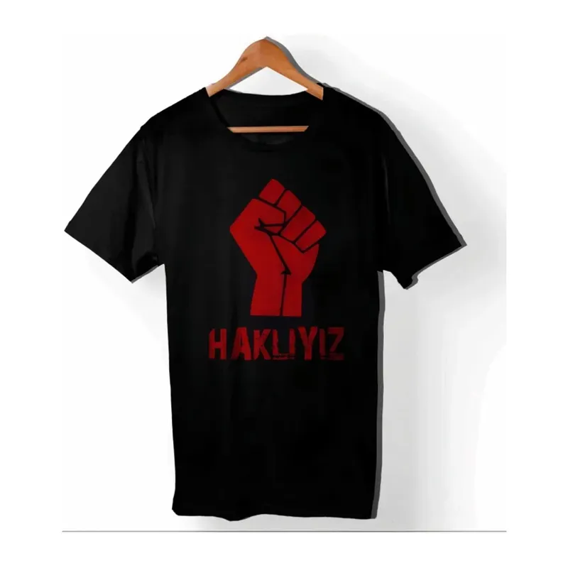 1 Mayıs Emek Ve Dayanışma Günü HAKLIYIZ Baskılı Bisiklet Yaka T-shirt - Siyah