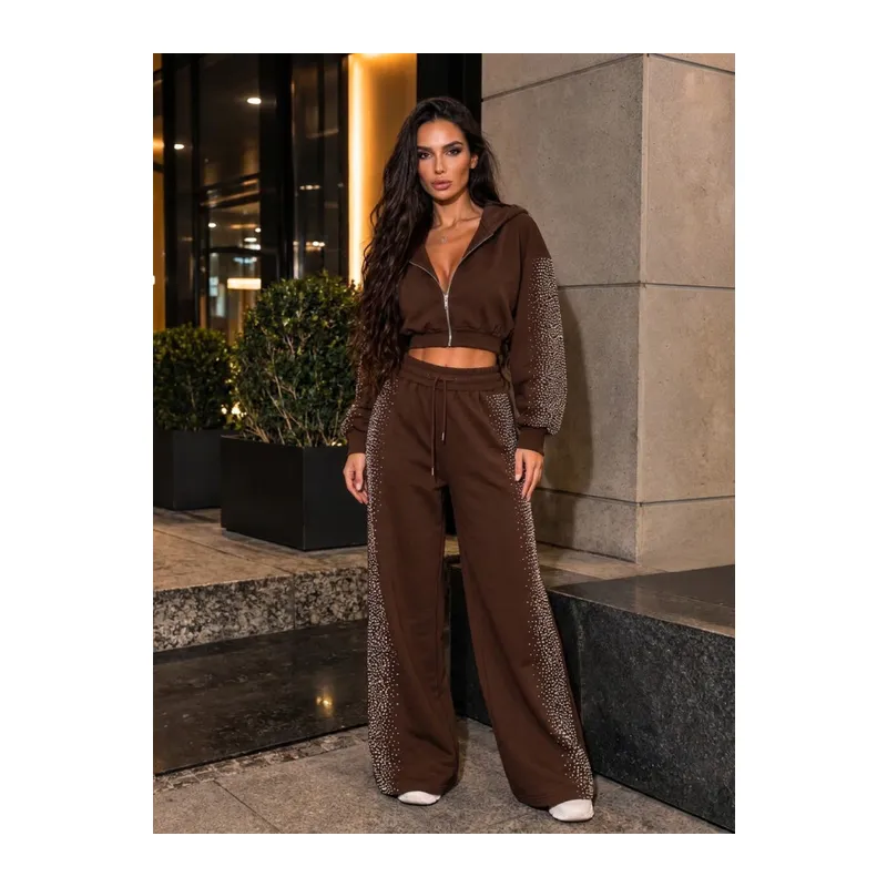 Kadın Taş Baskı Detaylı Fermuarlı Crop Sweatshirt Ve Geniş Paça Eşofman Takımı