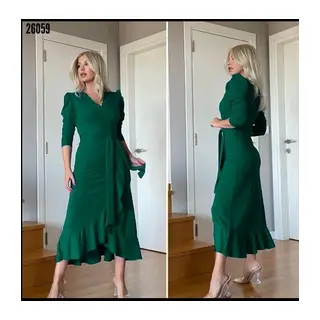 Kadın Yeşil Krep Kumaş Midi Boy Kuşaklı Uzunkol Elbise
