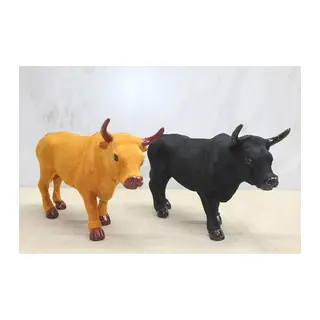 Tüylü Boğa Figürü Alk3059