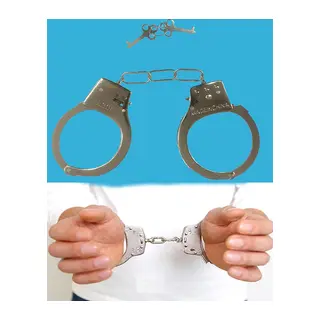 Metal Malzemeden İmal Anahtarlı Oyuncak Polis Si