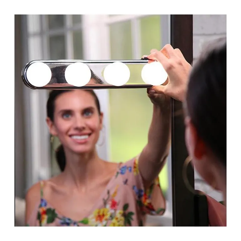 BUFFER® Kablosuz Parlak Banyo Stüdyo Makyaj Aynası Işığı Pilli Vantuzlu Taşınabilir 4 Led Ampul