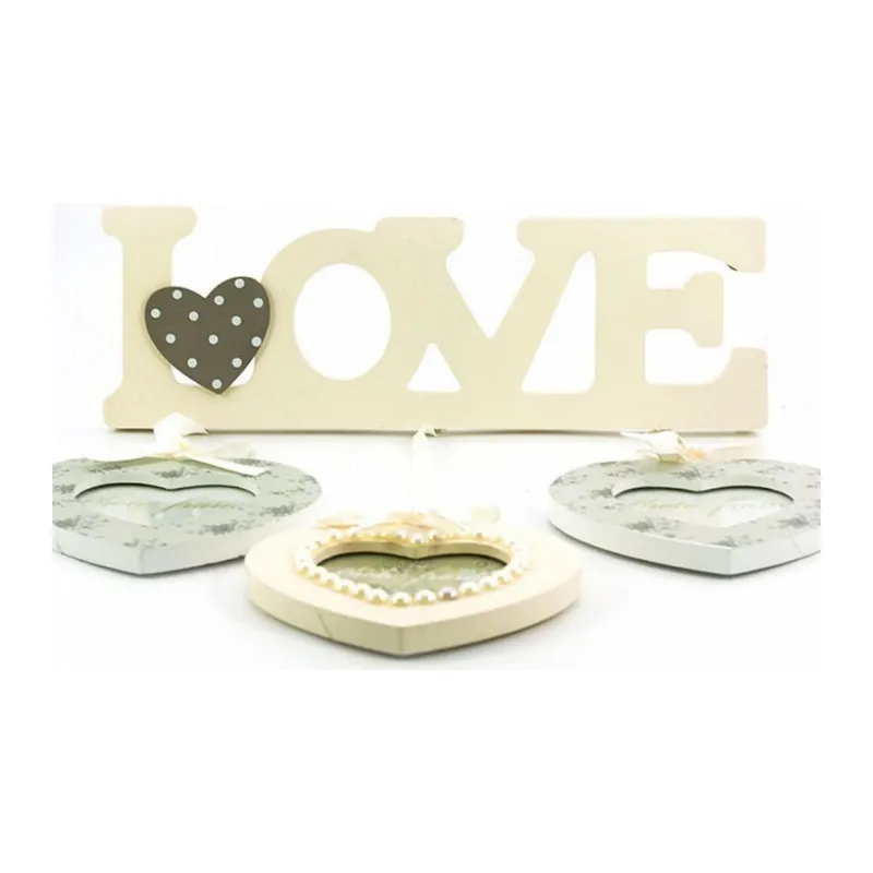 TrdStore® Decotown Love Yazılı Çerçeve 3lü Kalpli Ahşap Fotoğraf Çerçevesi