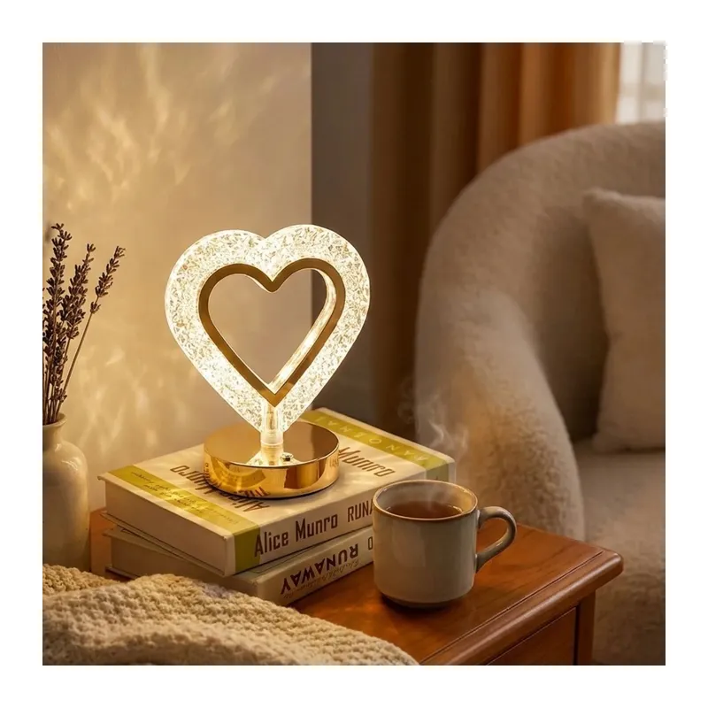 BUFFER® Kalp Şeklinde Kristal LED Masa Lambası – Dokunmatik, 3 Renk Işık Modlu, Şarjlı Mini Dekoratif Gece Lambası